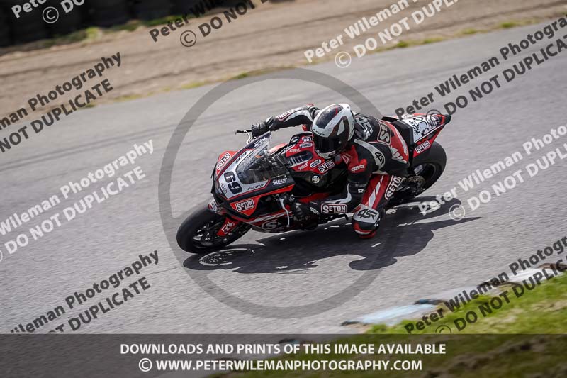 enduro digital images;event digital images;eventdigitalimages;lydden hill;lydden no limits trackday;lydden photographs;lydden trackday photographs;no limits trackdays;peter wileman photography;racing digital images;trackday digital images;trackday photos